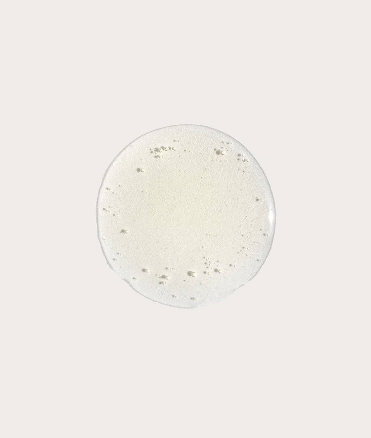 Texture of Calming Avo-Rose Cleansing Oil