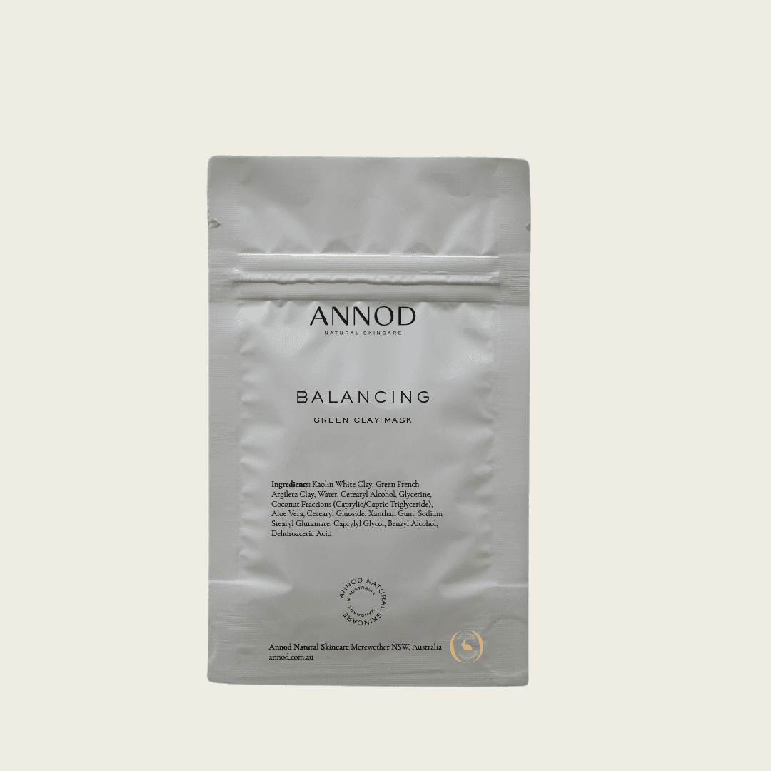 Balancing Green Clay Mask in Deluxe Trial size